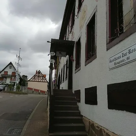 Zur Rose 宾馆