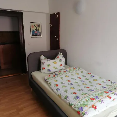 Zur Rose Malsch (bei Wiesloch)