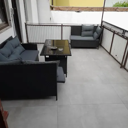 Zur Rose Han/Misafirhane *